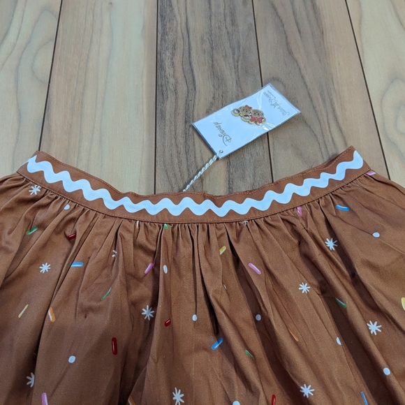 NWT! Loungefly The Stitch Shoppe Gingerbread Friends Sandy Skirt Size M - Picture 4 of 16
